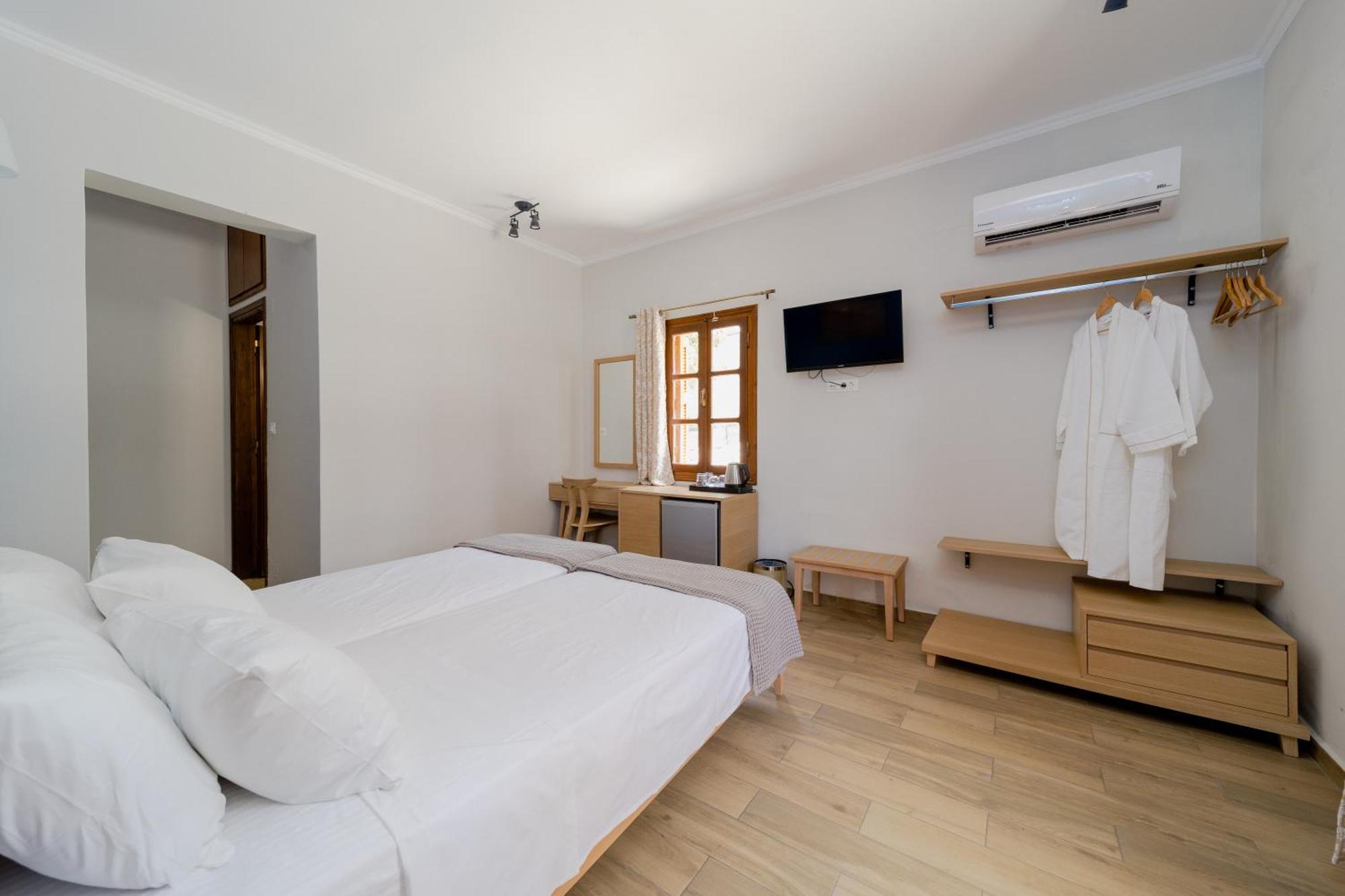 Opera House Hotel 锡米 外观 照片