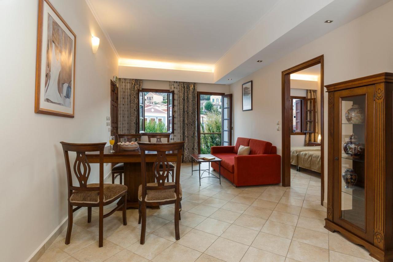 Opera House Hotel 锡米 外观 照片