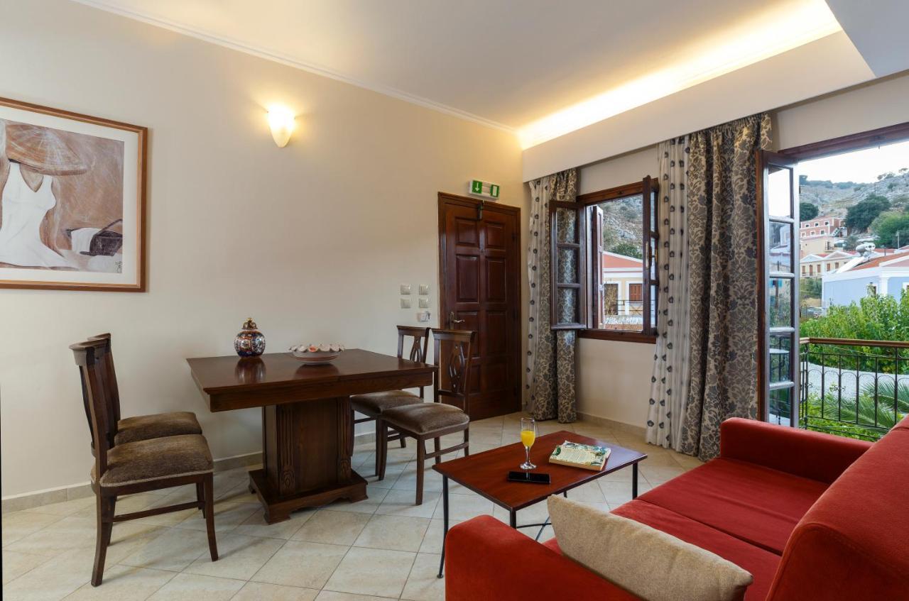 Opera House Hotel 锡米 外观 照片